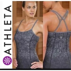 EUC Athleta Harmonious Gray Black Lace Pattern Strappy Yoga Top Tank XXS